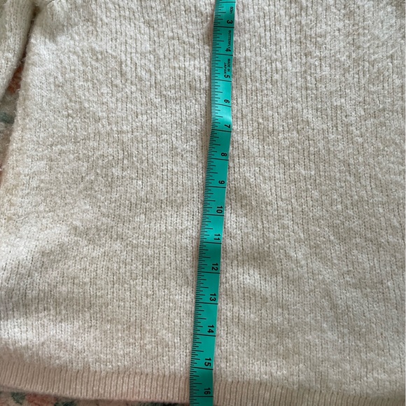 Mango Cream Puff Sleeve Sweater - Picture 4 of 6